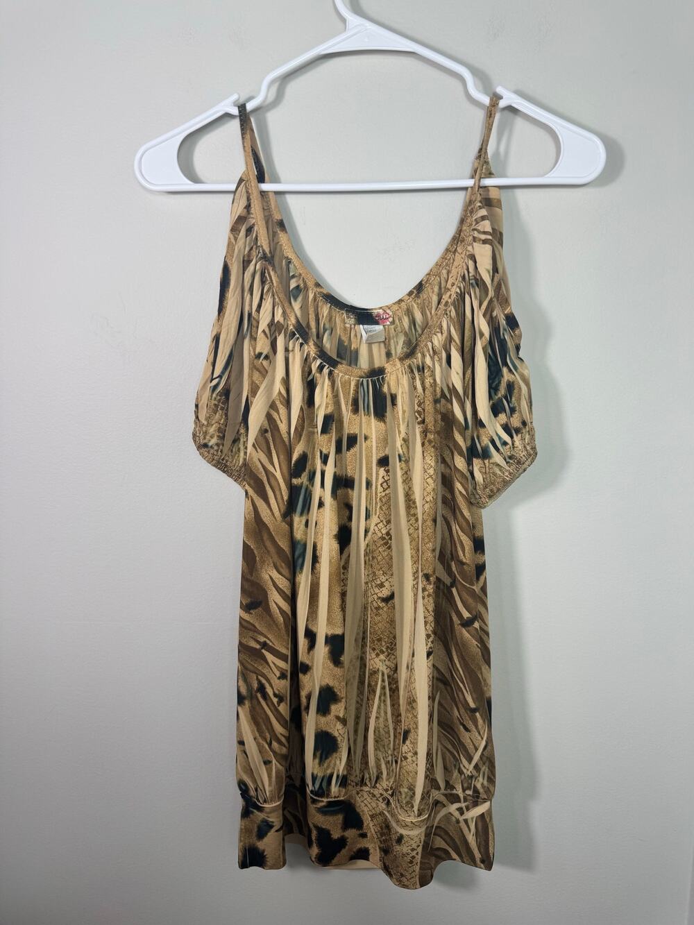Y2K Body Central Cheetah Off the Shoulder Top Size M